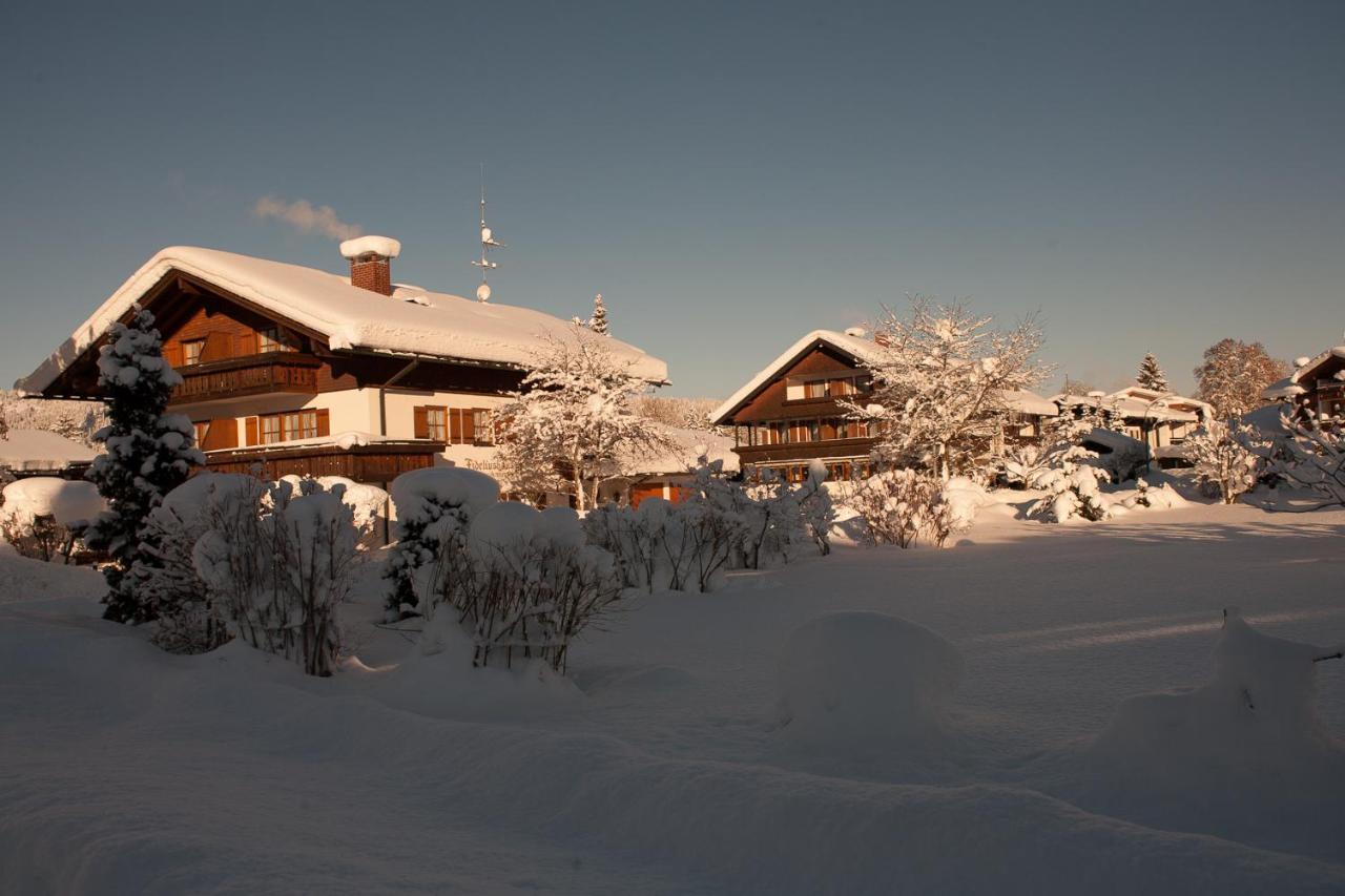 Fideliushaus Bed and Breakfast Oberstdorf Exteriör bild
