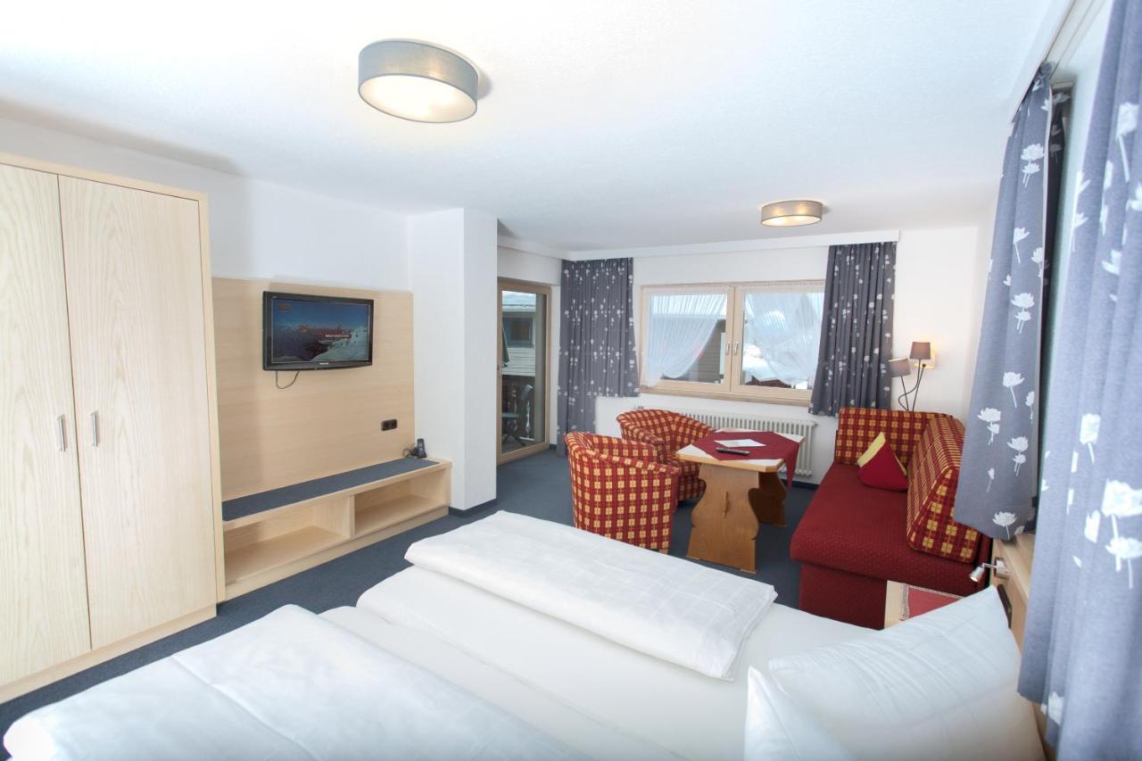 Fideliushaus Bed and Breakfast Oberstdorf Exteriör bild