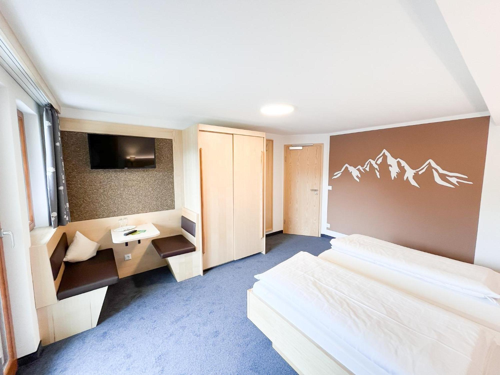 Fideliushaus Bed and Breakfast Oberstdorf Exteriör bild
