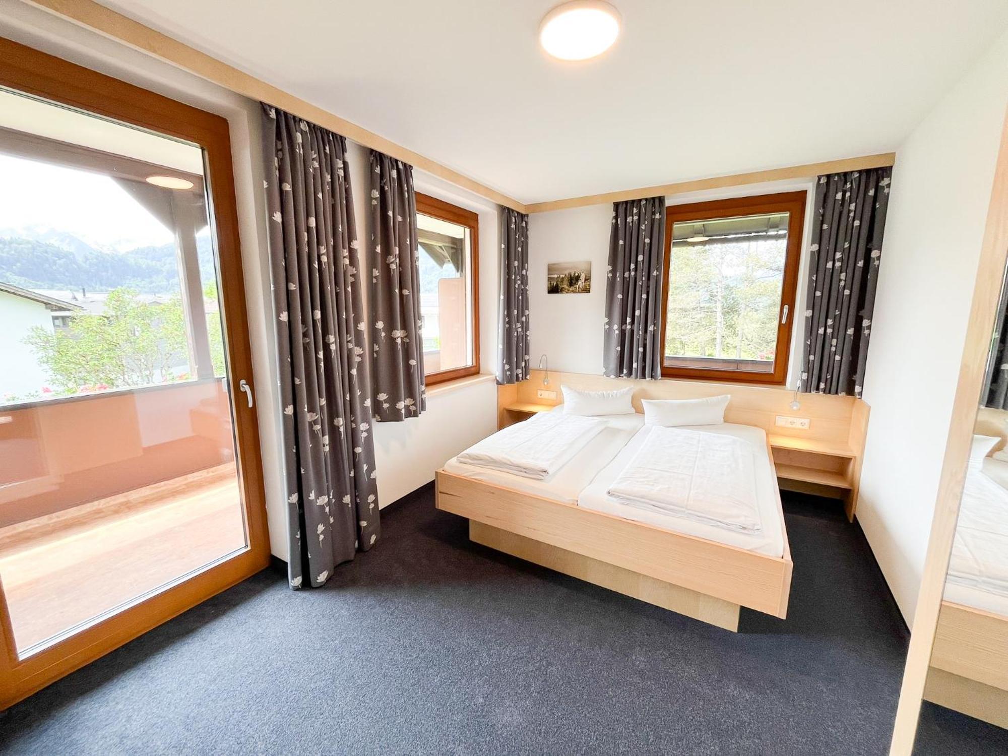Fideliushaus Bed and Breakfast Oberstdorf Exteriör bild